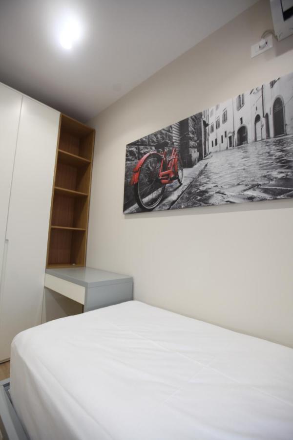 Arkle Apartment 1 Tirana Buitenkant foto