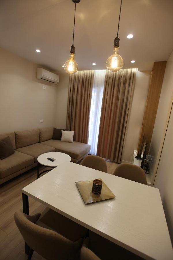 Arkle Apartment 1 Tirana Buitenkant foto