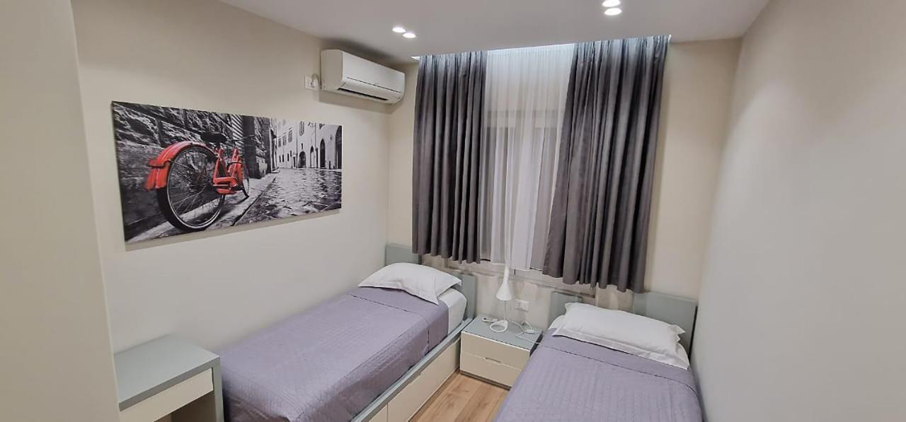 Arkle Apartment 1 Tirana Buitenkant foto