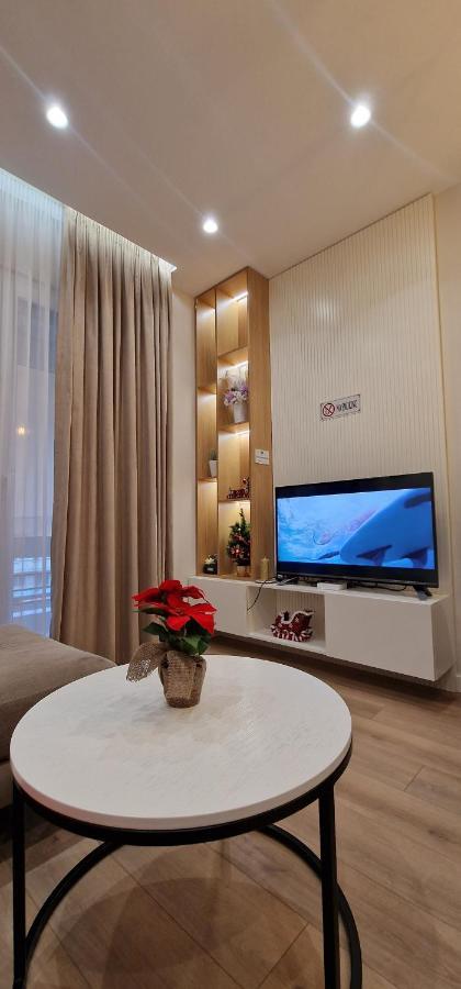 Arkle Apartment 1 Tirana Buitenkant foto